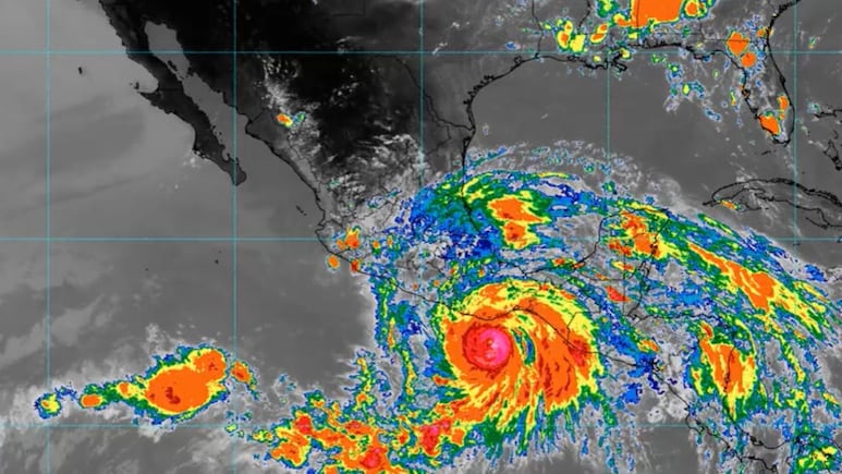 Huracán Erick: Pronóstico para EEUU y posibles efectos en México