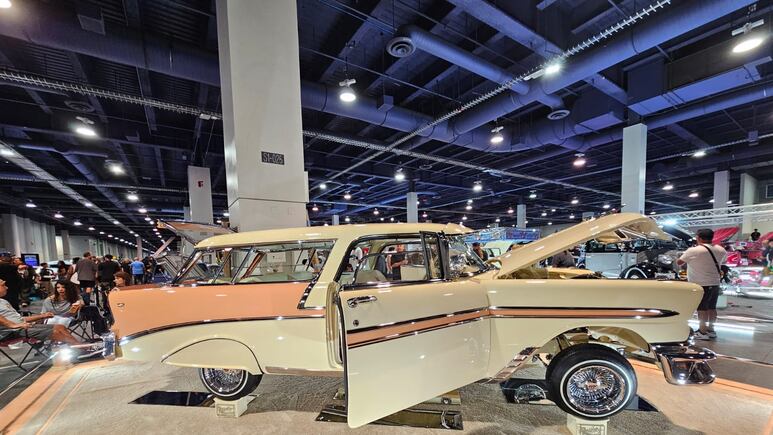 Lowriders: a cultural legacy on wheels
