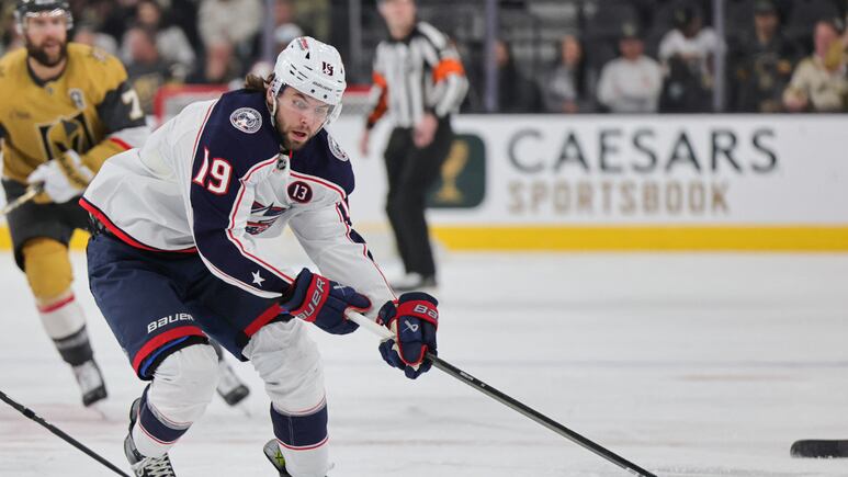 Canadienses abuchean el himno de EEUU durante partido de la NHL tras imposición de aranceles