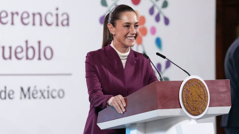 Claudia Sheinbaum aseguró que están revisando daños por basura espacial de Space X y la posible infracción de territorio nacional