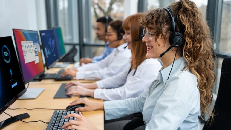 San Francisco lanza vacantes para latinos con secundaria terminada con sueldo de 75,400 dólares al año