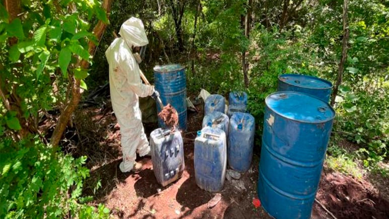 TWO LABORATORIES NEUTRALIZED IN SINALOA, PREVENTING THE DISTRIBUTION OF ALMOST 5 TONS OF METHAMPHETAMINE