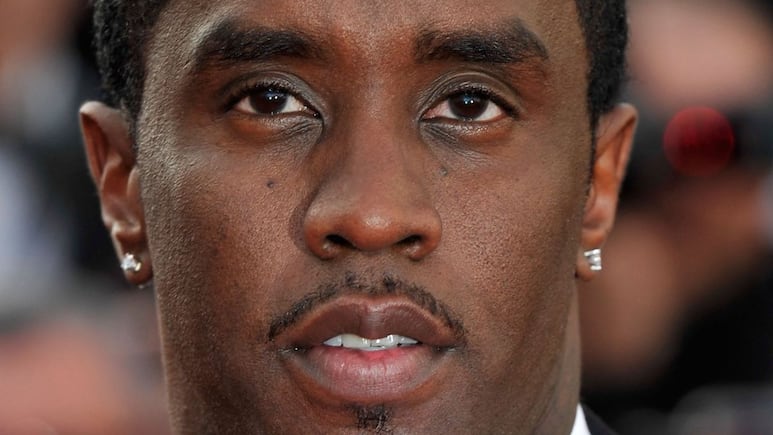 Niegan libertad bajo fianza a Diddy y fiscales buscan larga sentencia en prisión