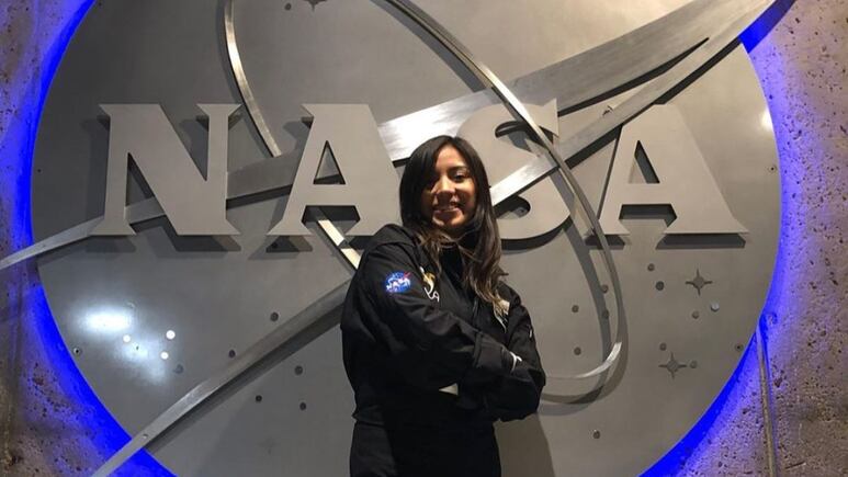 zadia zenteno visita la nasa