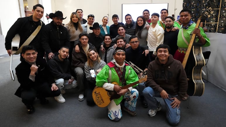 Legado de grandeza: el himno para los migrantes mexicanos