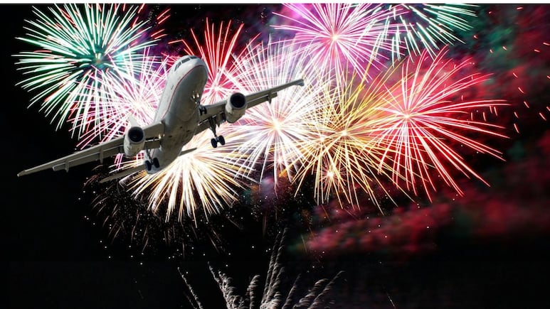 Pasajeros “viajan en el tiempo” con vuelo que despegó de Hong Kong en 2025 y aterrizó en Los Ángeles en 2024