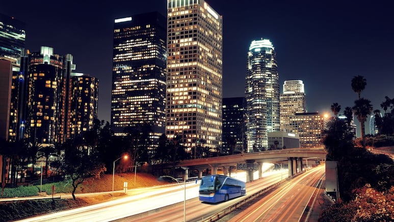 Las rutas de autobuses que te llevan a Los Ángeles desde Monterrey