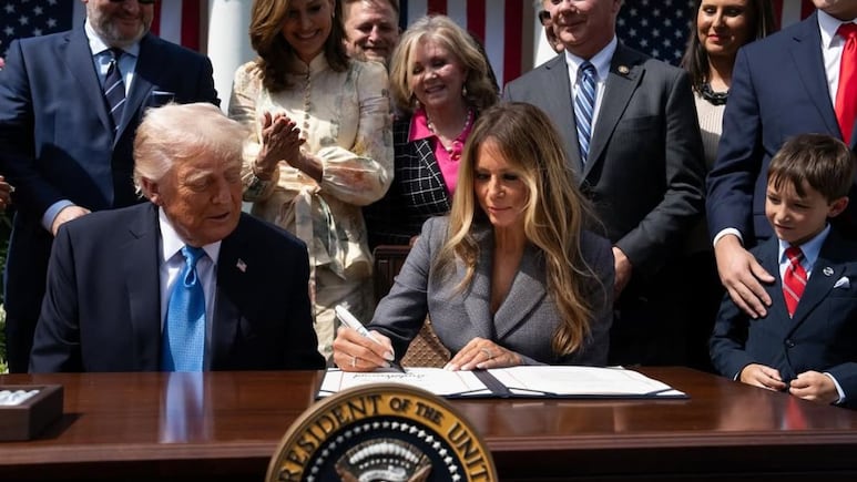 Putin reveló a Trump que los rusos quieren más a Melania que a él