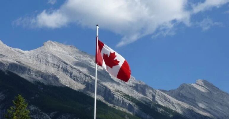 Canadá no solo es conocido por su calidad de vida, sino también por su montañas. Foto: Pixabay