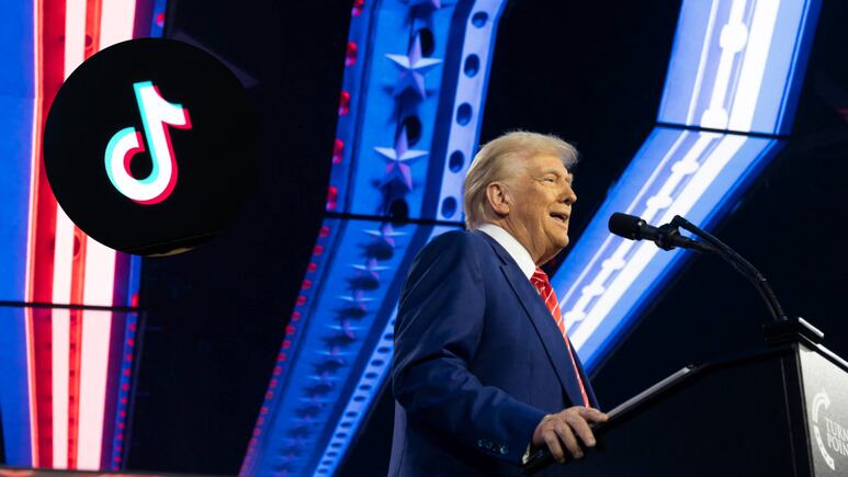 Donald Trump pide a la Corte Suprema retrasar la prohibición de TikTok en EEUU