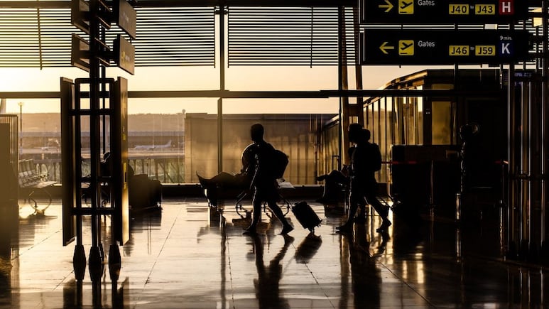 Sancionan a un pasajero en aeropuerto de EEUU con multa de 300 dólares por esta razón