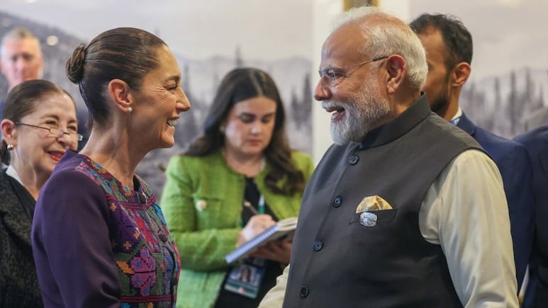 Claudia Sheinbaum y Narendra Modi se reúnen en G7; buscan reforzar alianza México-India
