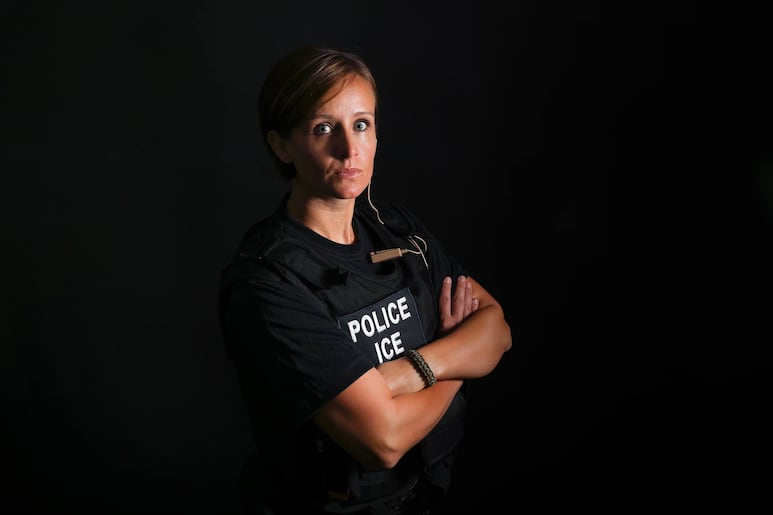 policías ICE