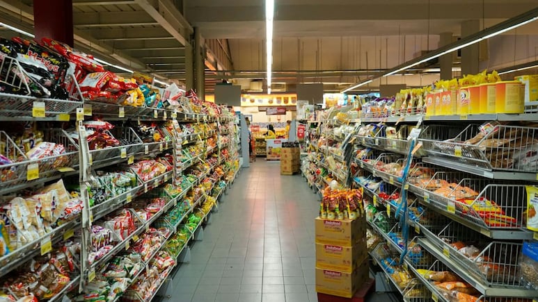 “Gran y hermosa ley”, podría obligar a cerrar supermercados en EEUU