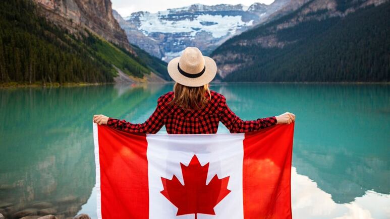 Canadá lanza EMPLEO para latinos sin estudios con sueldo de 24 dólares por hora