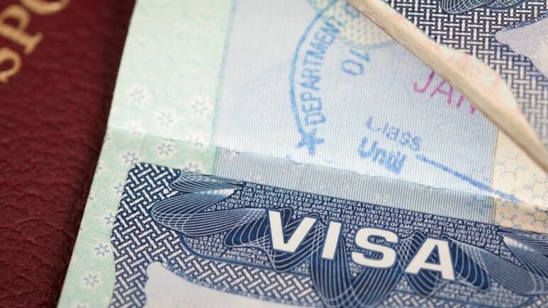 ¿Cómo demostrar que NO piensas quedarte en EEUU para que te aprueben la VISA americana?