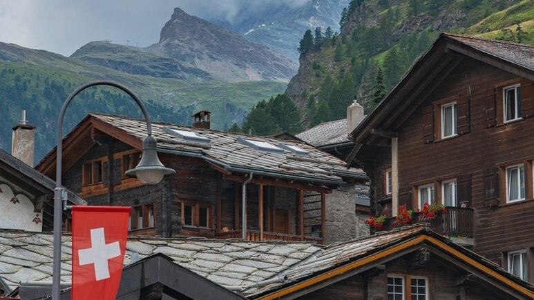 Autoridades en Suiza investigan “cápsulas de asistencia”; fiscalía abre caso tras un fallecimiento