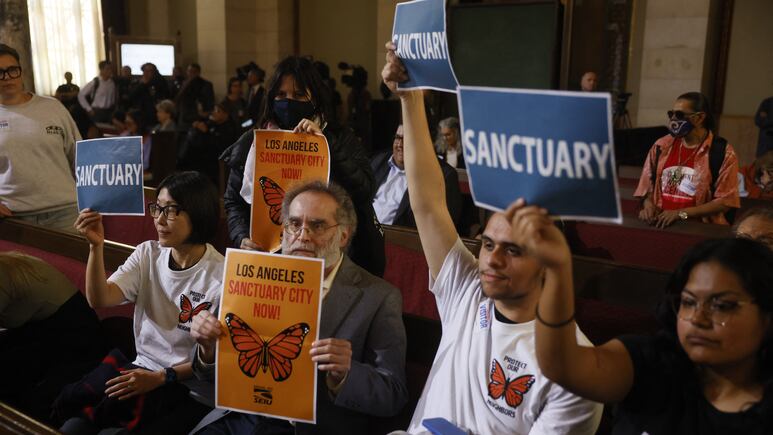 Los Angeles es nombrada “Ciudad Santuario”; así ayudará a los migrantes