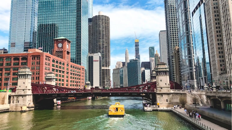 Cruceros por el río en Chicago: el plan perfecto para tus vacaciones de verano